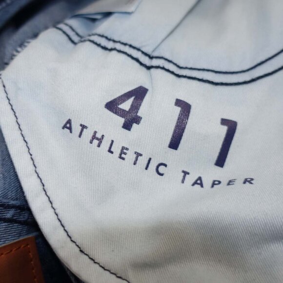 Lucky Brand Men's 411 Athletic Taper Jeans Size 36 x 30 Blue Mid Rise Denim - Picture 5 of 9